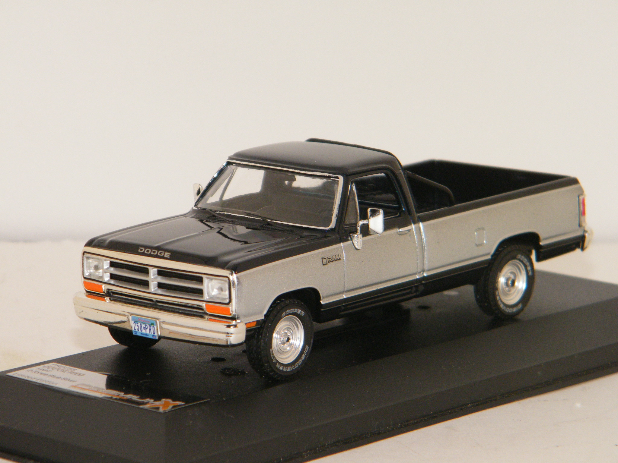 dodge-ram-1987-rouge-premiumx-