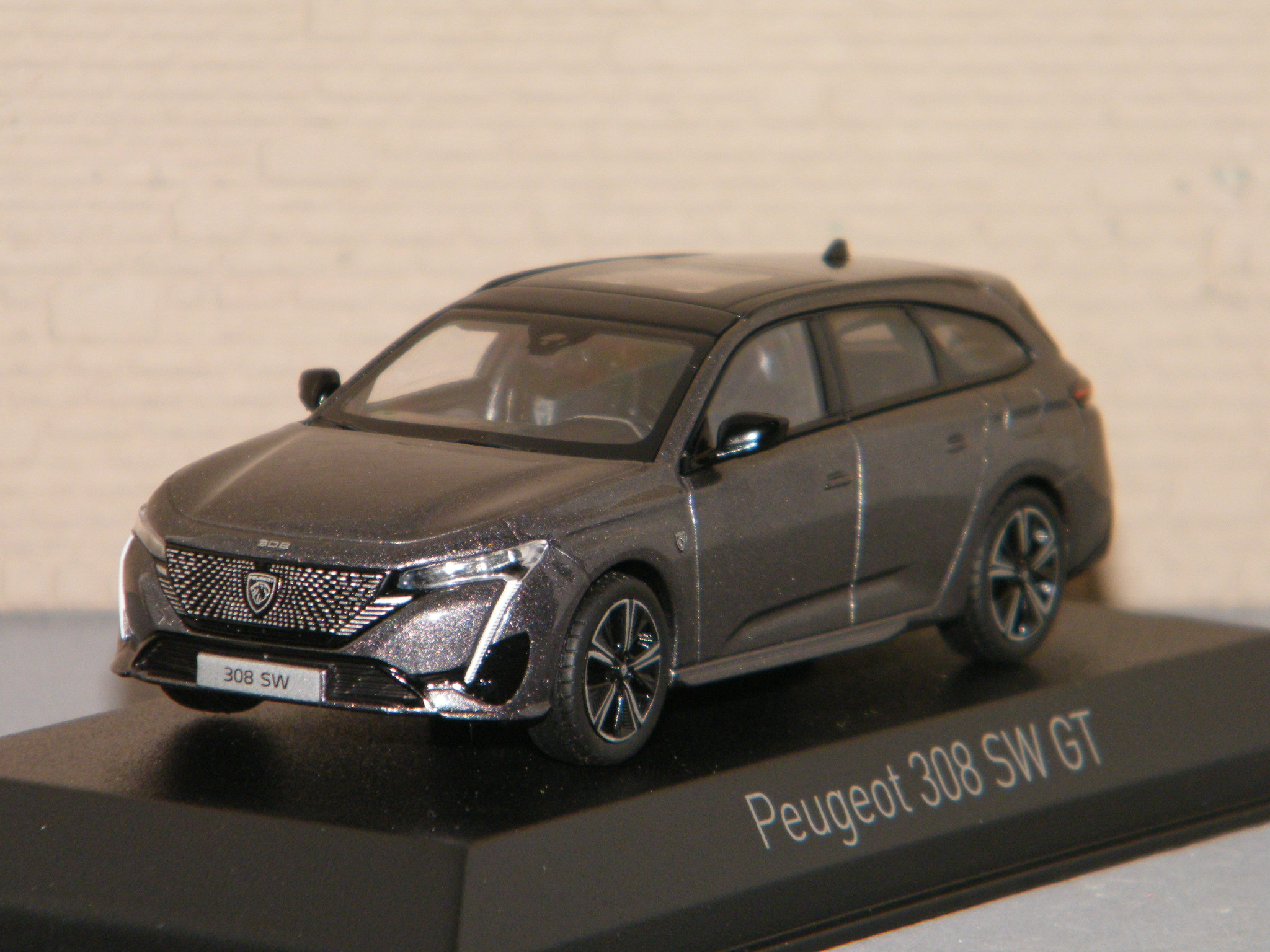 Peugeot 308 SW GT 2021 Gris Platinum 1:43 - Miniature Collectionneur Adulte, Modèle Réduit Détaillé